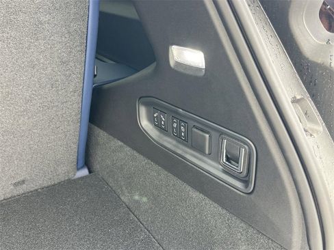 New 2026 Cadillac Vistiq Premium Luxury image 33