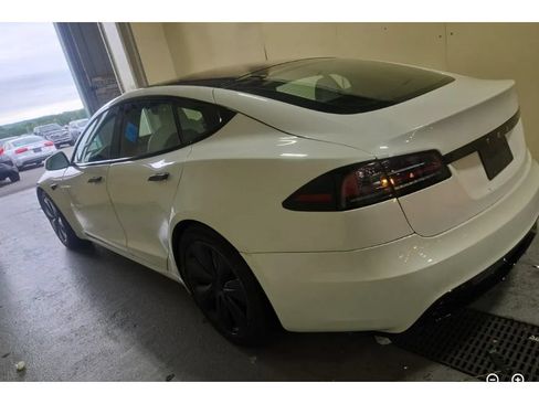 Used 2023 Tesla Model S Standard Range AWD/4WD image 3