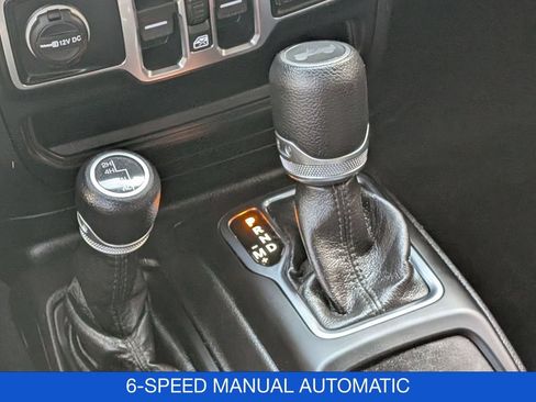 Used 2022 Jeep Wrangler Unlimited Sport AWD/4WD image 27