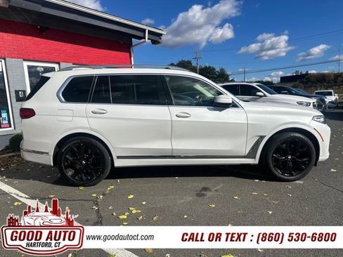 Used 2021 BMW X7 xDrive40i w/ Executive Package image 4