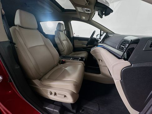 Used 2022 Honda Odyssey Touring image 34