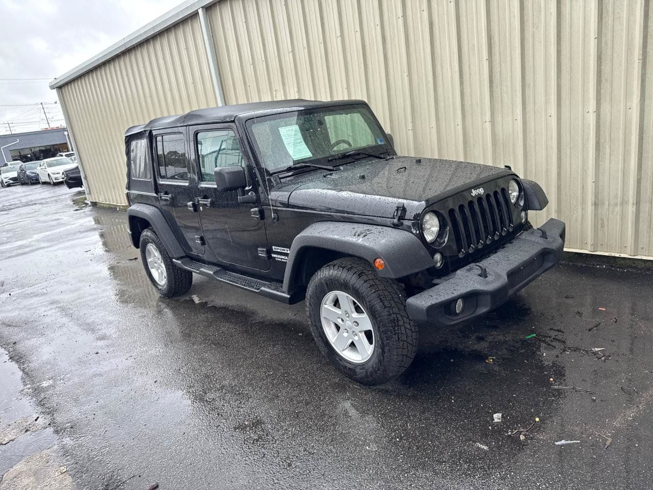 Used 2014 Jeep Wrangler Unlimited Sport w/ Quick Order Package 24S AWD/4WD image 2