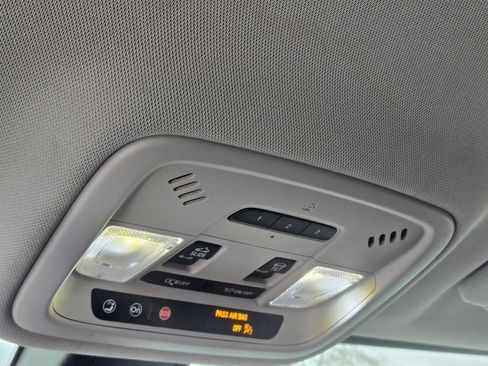 Used 2021 Chevrolet Traverse Premier w/ Redline Edition image 42