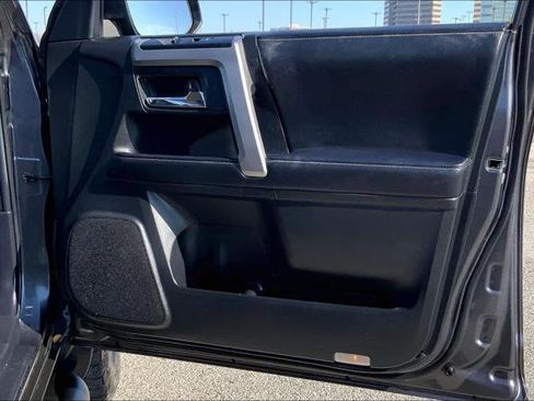 Certified 2022 Toyota 4Runner SR5 Premium image 21