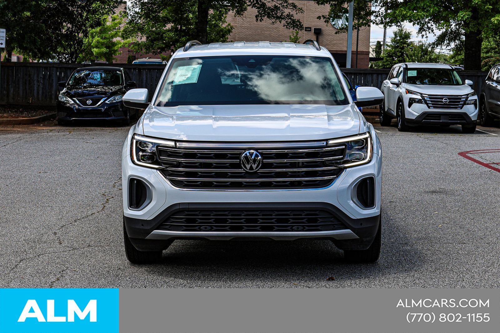 Used 2025 Volkswagen Atlas SE FWD image 11
