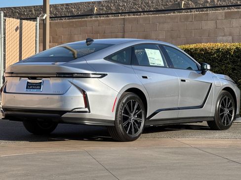 New 2026 Lexus ES 350e w/ Convenience Package FWD image 4