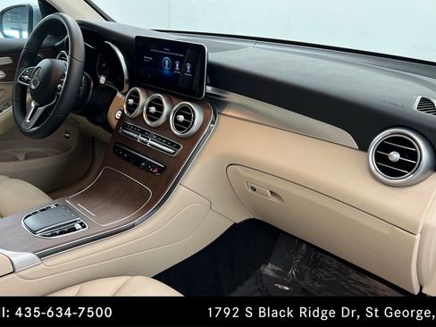 Certified 2022 Mercedes-Benz GLC 300 4MATIC w/ Premium Package Lite image 24