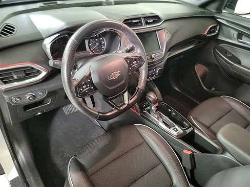 Used 2023 Chevrolet TrailBlazer RS image 13