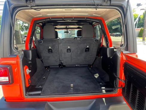 Used 2020 Jeep Wrangler Unlimited Sport S AWD/4WD image 10