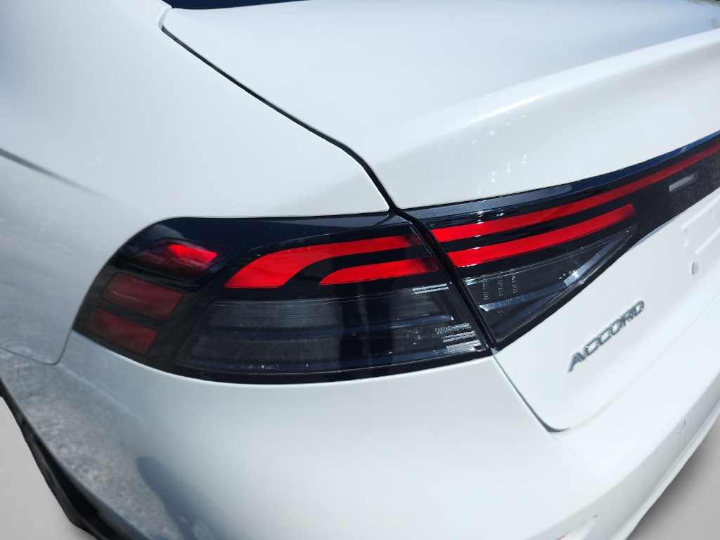 Used 2025 Honda Accord EX-L image 15