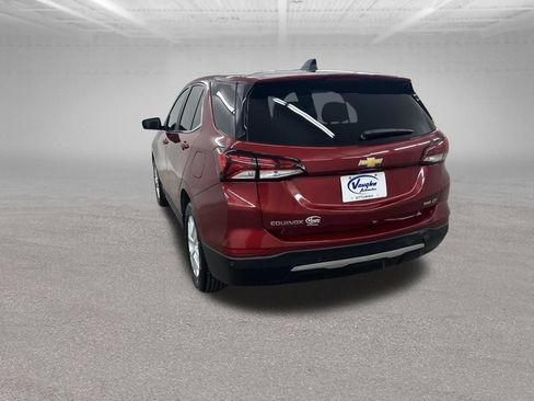 Used 2024 Chevrolet Equinox LT AWD/4WD image 9