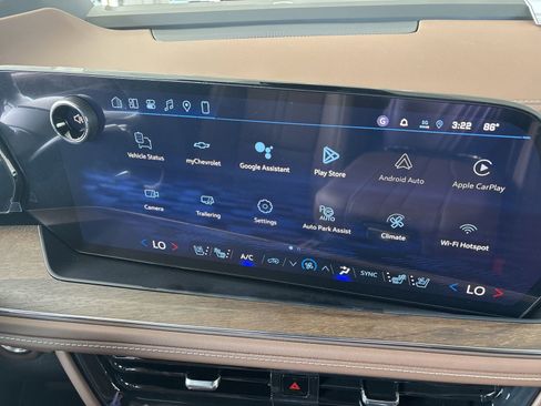 New 2026 Chevrolet Tahoe High Country AWD/4WD image 29