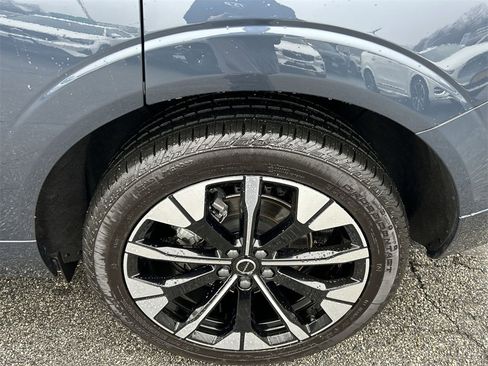 New 2026 Volvo XC60 B5 Plus w/ Climate Package image 11