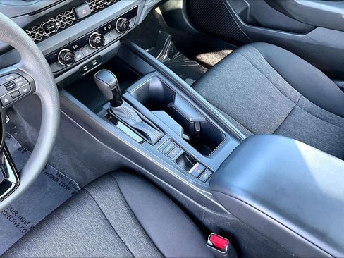 Used 2023 Honda Accord LX image 15