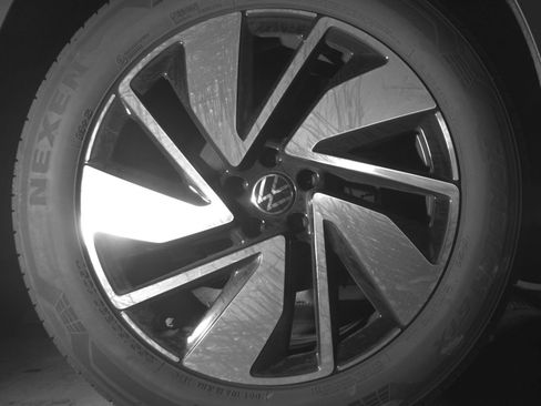 Used 2026 Volkswagen Atlas SE FWD image 15
