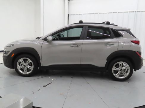 Used 2023 Hyundai Kona SEL FWD image 7