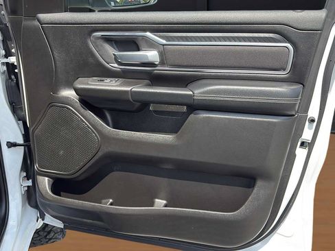 Used 2025 RAM 1500 Big Horn AWD/4WD image 23