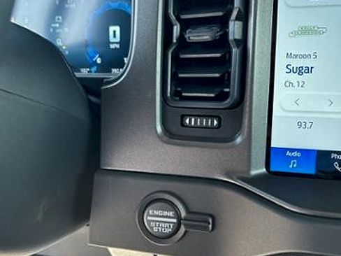 New 2025 Ford Bronco Badlands image 17