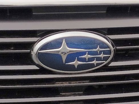 Used 2022 Subaru Ascent Limited w/ Technology Package image 12