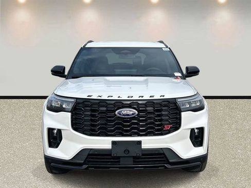 New 2026 Ford Explorer ST image 2