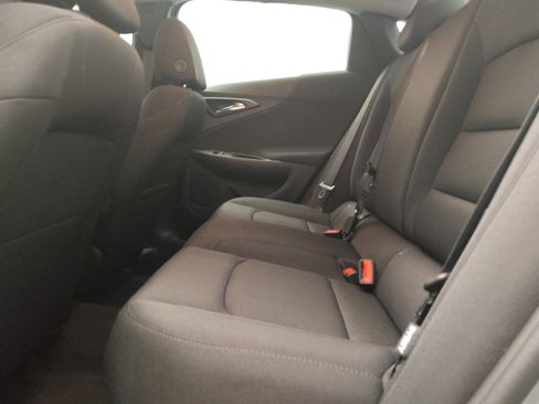 Used 2023 Chevrolet Malibu LS FWD image 18