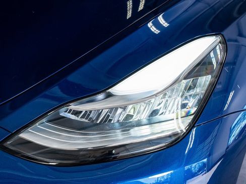 Used 2023 Tesla Model Y Long Range image 13