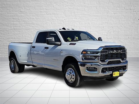 New 2025 RAM 3500 Big Horn image 6