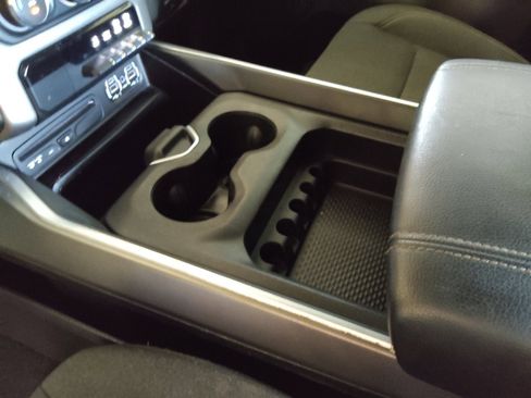 Used 2019 RAM 1500 Big Horn AWD/4WD image 26