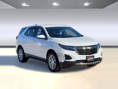 Used 2022 Chevrolet Equinox LT image 6