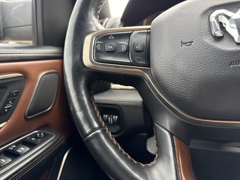 Used 2019 RAM 1500 Laramie Longhorn AWD/4WD image 27