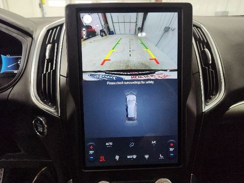 Used 2024 Ford Edge Titanium w/ Equipment Group 301A image 28