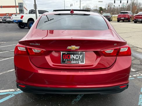 Used 2016 Chevrolet Malibu LT image 4