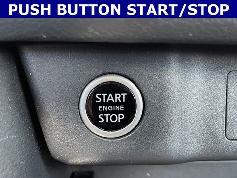 Used 2023 Nissan Rogue SV AWD/4WD image 11