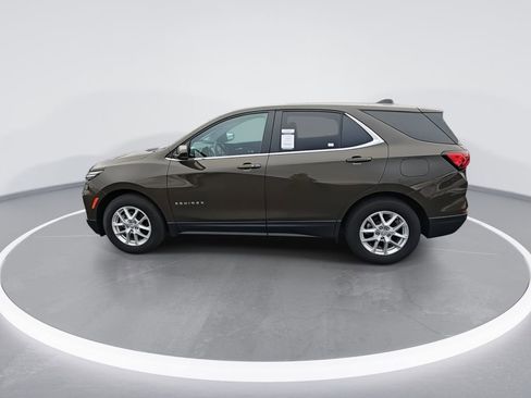 Used 2023 Chevrolet Equinox LT image 6