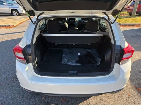 Used 2017 Subaru Impreza 2.0i Premium w/ BSD & Rcta/SRF/Eyesight image 28