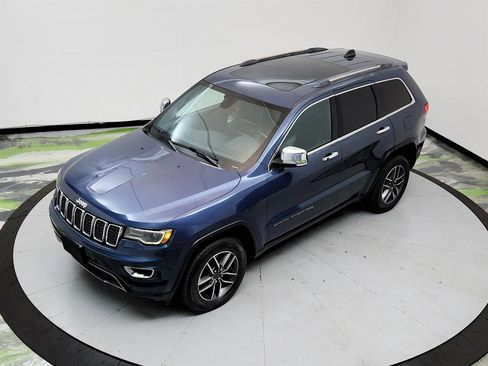 Used 2021 Jeep Grand Cherokee Limited w/ Sun & Sound Group image 33