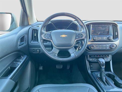 Used 2022 Chevrolet Colorado Z71 image 21