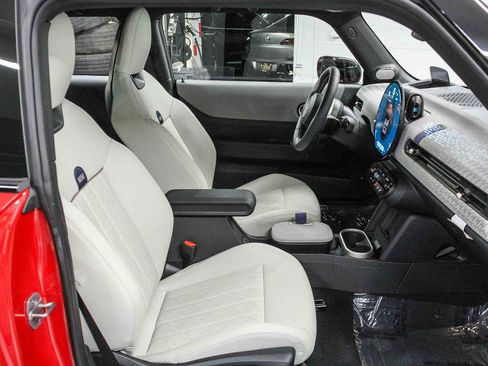 Used 2026 MINI Cooper S FWD image 18