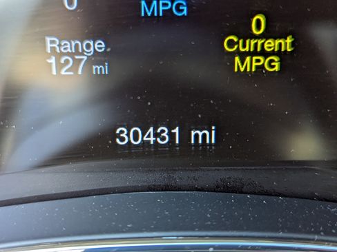 Used 2022 Jeep Grand Cherokee Laredo X image 19