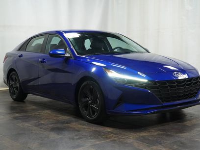 Used 2023 Hyundai Elantra SEL