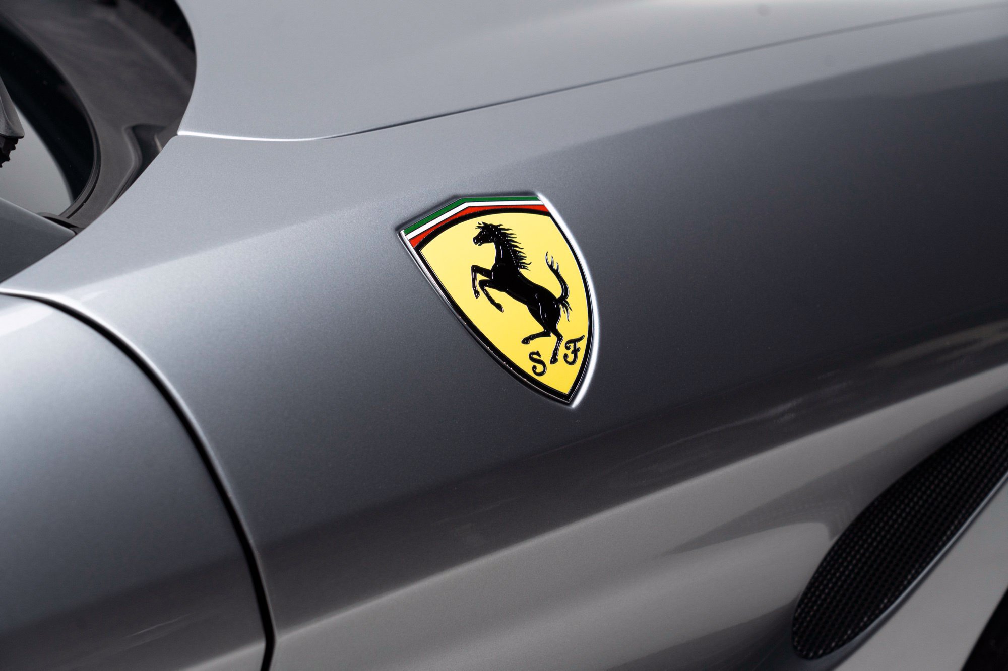 Used 2016 Ferrari California T RWD image 63