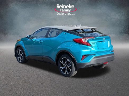 Used 2018 Toyota C-HR XLE FWD image 8