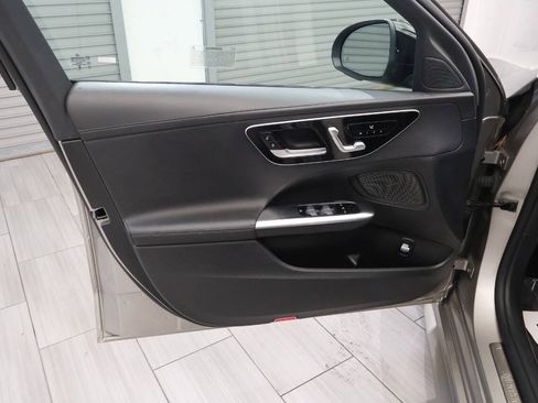 Used 2023 Mercedes-Benz C 300 4MATIC Sedan image 13