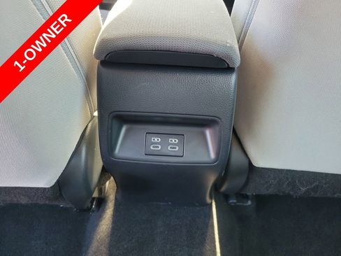 Used 2024 Toyota Corolla LE FWD image 14