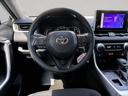 Certified 2023 Toyota RAV4 LE AWD/4WD image 11