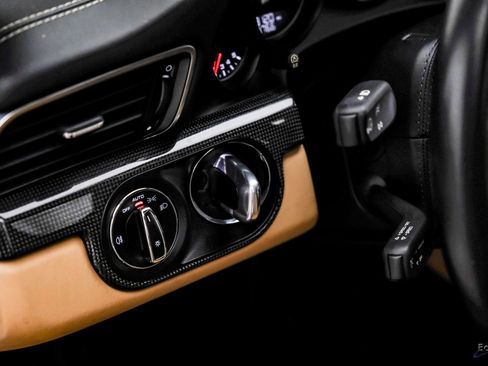 Used 2017 Porsche 911 Turbo image 69