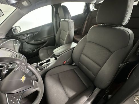 Used 2022 Chevrolet Malibu LT FWD image 22
