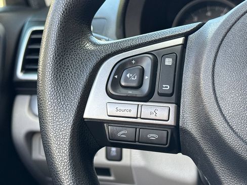 Used 2018 Subaru Forester 2.5i w/ Alloy Wheel Package AWD/4WD image 33