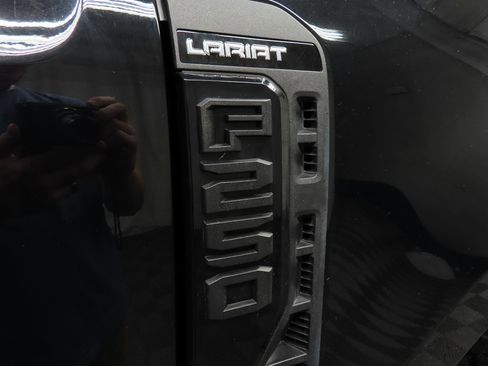 Used 2023 Ford F250 Lariat w/ Sport Appearance Package image 56