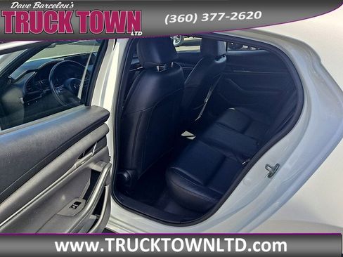 Used 2021 MAZDA MAZDA3 s FWD image 12